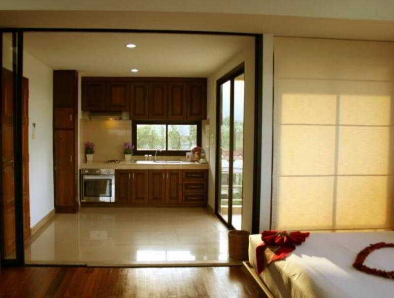 Chaweng Lakeview Condotel Ko Samui Extérieur photo