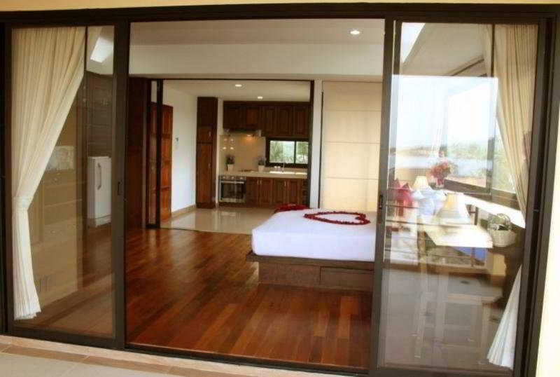 Chaweng Lakeview Condotel Ko Samui Extérieur photo